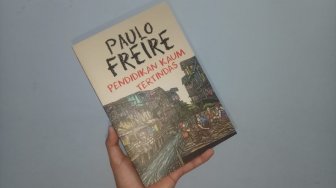 Lewat "Pendidikan Kaum Tertindas", Freire Tegaskan Murid Bukan "Celengan"