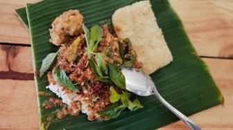 Nasi Pecel Dibeli, Rahasia Negara Didapat