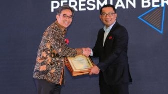 Bank BJB Raih 2 Penghargaan Mitra Pembangunan Jawa Barat