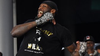 Selain KO, Deontay Wilder Ingin Patahkan Rekor Legenda Tinju Dunia