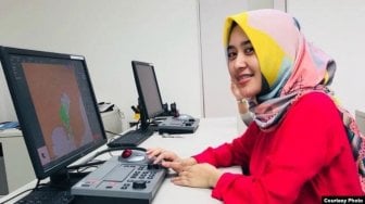 Pratiwi Kusumawardani, Hijaber yang Jadi Ahli Satelit dan Dunia Antariksa