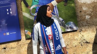 Mengenal Iqra Ismail, Wanita Berhijab yang Dirikan Klub Bola Khusus