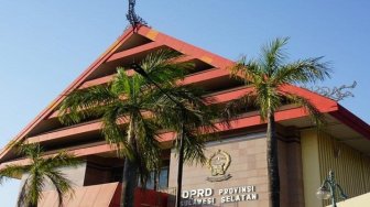 DPRD Sebut Anggaran Perjalanan Dinas Bappeda Sulsel Terlalu Besar