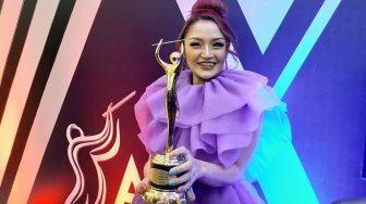 Profil Siti Badriah, Pedangdut yang Suaranya Dinilai Jelek Oleh Lesti