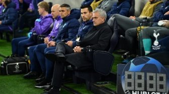 Dapat Tos dari Mourinho, Ballboy Tottenham: Nyaris Seperti Mimpi