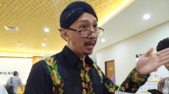 Abu Janda Ungkap Siapa Sesungguhnya yang Disebut Islam Arogan