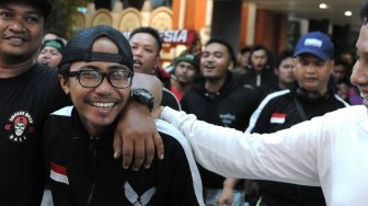 Andreas, Suporter Timnas yang Sempat Ditahan Polisi Malaysia Tiba di Bali