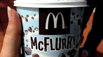 Sempat Dikira Warganet Sedotan, Ternyata Ini Fungsi Asli Sendok McFlurry