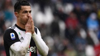 Corona Renggut Puluhan Ribu Nyawa, Cristiano Ronaldo Minta Warga Dunia Jangan Bandel