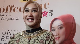 5 Momen Dian Pelangi Melahirkan, Bayinya Super Gemesin