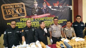 Polisi Tembak Mati Pengedar Narkoba untuk Perayaan Natal dan Tahun Baru