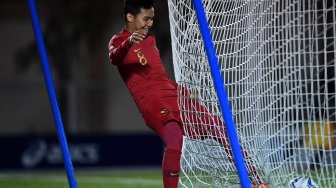 Pemain Timnas U-22 Indonesia Witan Sulaeman melakukan selebrasi seusai mencetak gol ke gawang Timnas Brunei Darussalam dalam pertandingan Grup B SEA Games 2019 di Stadion Sepak Bola Binan, Laguna, Filipina, Selasa (3/12). [ANTARA FOTO/Sigid Kurniawan]
