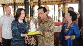 Ke Puskesmas di Jogja, Putri Mahkota Denmark Blak-blakan Soal Kontrasepsi