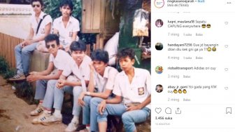 Foto Jadul Gank SMA Ini Viral, Tapi Justru Warganet Salfok ke Hal Lain