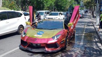 Pengendara Lamborghini yang Keluarkan Asap di Surabaya, Enggan Tunjukan KTP