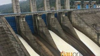 Waspada, Pintu Air PLTA Koto Panjang Kembali Dibuka