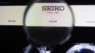 5 Koleksi Jam Tangan Seiko Ini Pernah Dipakai James Bond, Berapa Harganya?