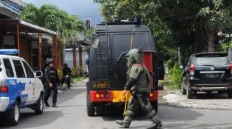 Penemuan Bom dan Baku Tembak di Mako Lanal Denpasar