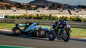 Jajal Balapan Naik Mobil F1, Begini Komentar Valentino Rossi