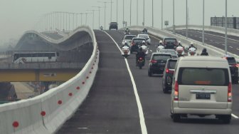 Pemudik Nataru di Jawa, Begini Kondisi Tol Jakarta-Cikampek Kini