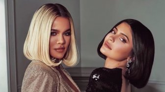 Maafkan Pacar Selingkuh, Khloe Kardashian Diserang Penggemar