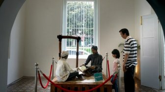 Museum Pendidikan Surabaya, Dinamika Pendidikan dari Masa ke Masa