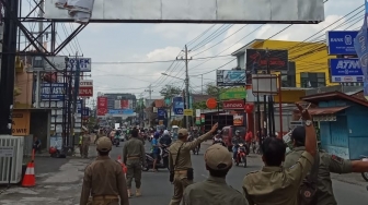 Bawaslu Angkat Tangan soal Maraknya Baliho Bacabup di Bantul, Ini Alasannya