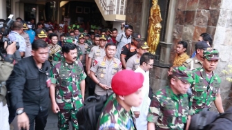 Cek Keamanan Natal, Kapolri dan Panglima TNI Kunjungi Gereja Korban Teroris