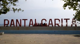 Pantai Carita Setahun Pasca-Tsunami; Dulu Antrean Panjang Kini Lengang