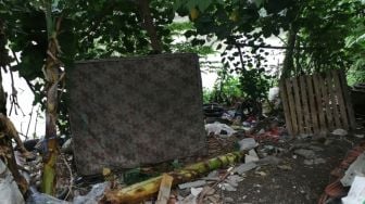 Tercemar Limbah, Ikan di Sungai Surabaya Mati Massal dan Warga Gatal-gatal