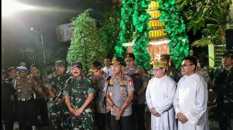 Pelaksanaan Ibadah Misa, Ini yang Dilakukan Panglima TNI dan Kapolri