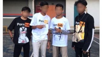 Dikecam, Fenomena ABG Pakai Baju Bertema Situs Dewasa