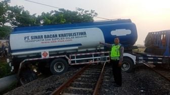 Natal, 3 Kereta Api di Jalur Utara Jawa Timur Terganggu