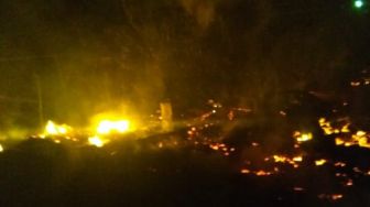 Kebakaran Hebat di Leuwidamar Lebak, 14 Rumah Ludes Dilalap Si Jago Merah