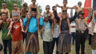 Indahnya Prosesi Adat Melayu jelang Anak Disunat