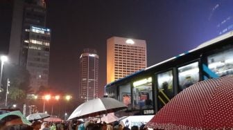 Curhatan Warga Setelah Anies Batal Batasi Jam Bus TransJakarta