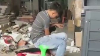 Jejali Knalpot Pakai Terompet, Suara Motor Ini Kocak Abis