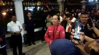 Dagangan Pedagang di Malioboro Terinjak Pengunjung, Jokowi Beri Ganti Rugi