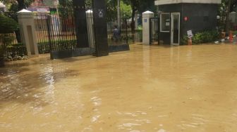 PN Jakpus Libur Akibat Banjir, Sidang Kivlan Zen hingga Wawan Ditunda