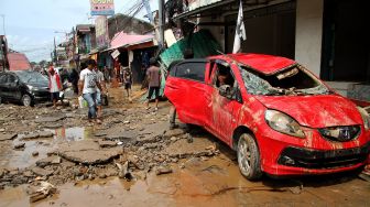 Korban Banjir Mulai Berbondong-bondong Klaim Asuransi