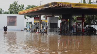 Terungkap Penyebab Terbakarnya SPBU Shell saat Jakarta Dikepung Banjir