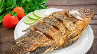 Tips Goreng Ikan Renyah Tapi Tetap Bergizi dan Lezat