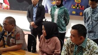 Hasil Tes Rambut Keluar, Medina Zein Akan Direhabilitasi