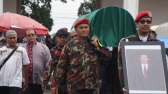 Sejumlah Tokoh Muhammadiyah dan NU Hadiri Pemakaman Yunahar Ilyas