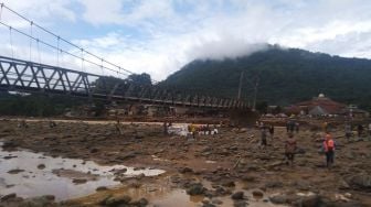 Dinas PUPR: 31 Jembatan dan Jalan Rusak Dihantam Banjir Bandang Lebak