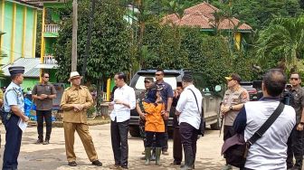 Jokowi Minta Penambangan Emas yang Picu Banjir Bandang di Lebak Dihentikan