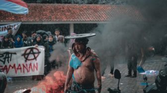 Mahasiswa UNMA Banten Gelar Unjuk Rasa Ungkap Bobrok Kampus