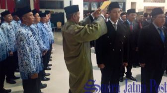 Masa Jabatan Tinggal Sekejap, Bupati Jember Mutasi Kilat 743 Pejabat