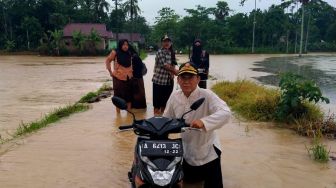 Setelah Lebak, Giliran Pandeglang Diterjang Banjir