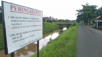 Ada Sayembara Penangkap Pembuang Sampah di Selokan Mataram, Hadiahnya Uang